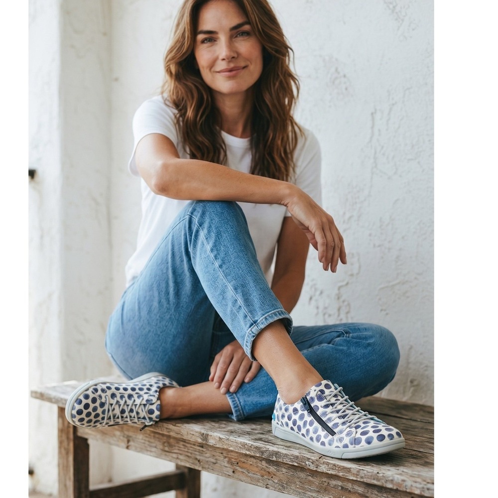 Cloud Footwear Aika Leather Polka Dot Sneakers Blue White Side Zip EU39 US 8-8.5